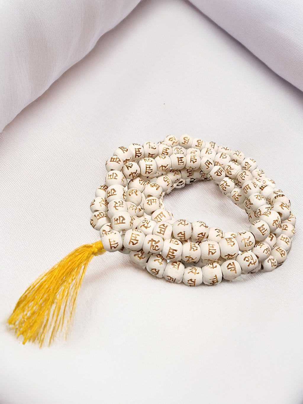 Hare Rama Off-White Tulsi 108 Beads Mala for Jaap & Wear - Rudrajap