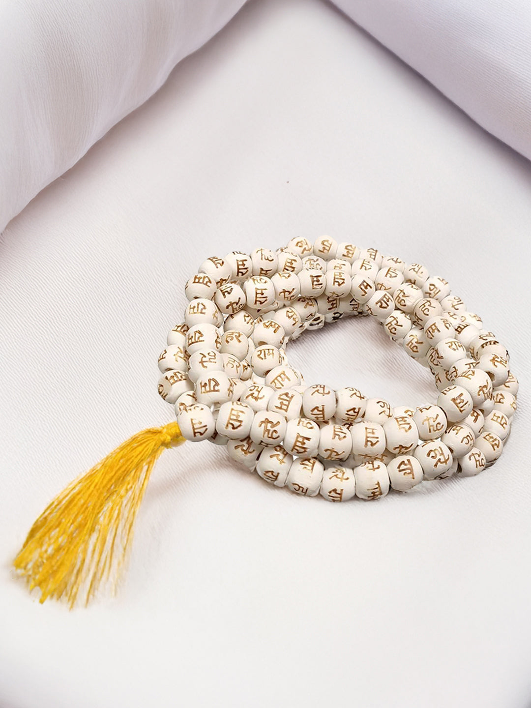 Hare Rama Off-White Tulsi 108 Beads Mala for Jaap & Wear - Rudrajap