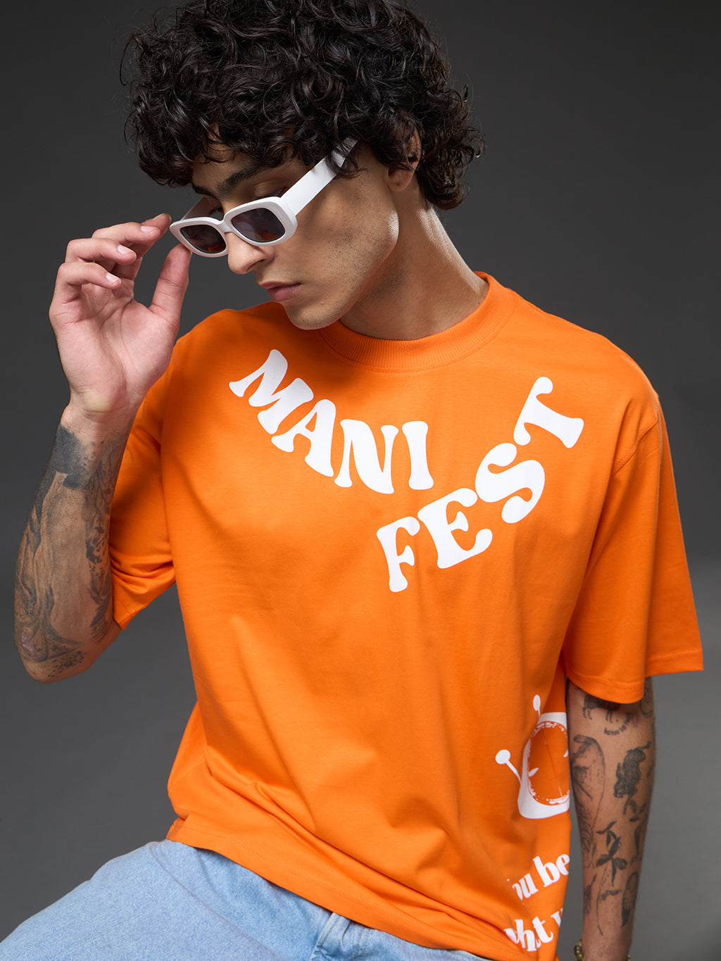Manifest